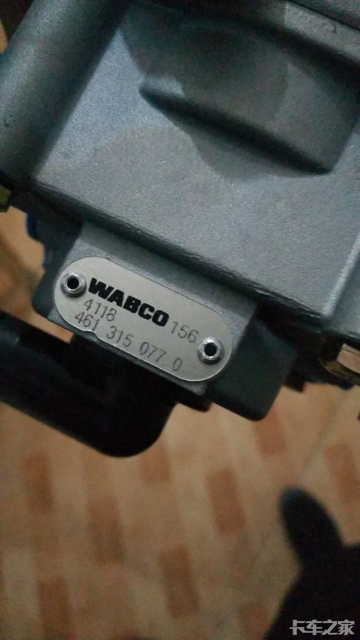 威伯科刹车总泵