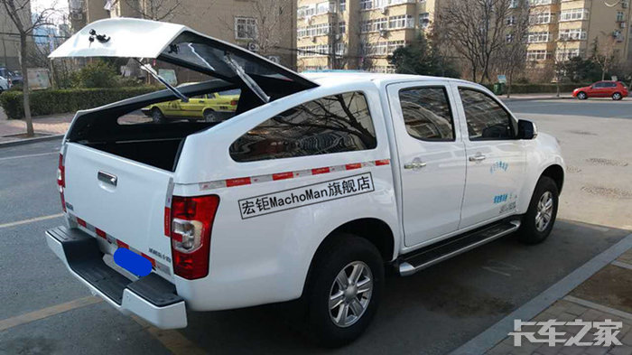 瑞迈皮卡改装后盖贯彻实用至上理念