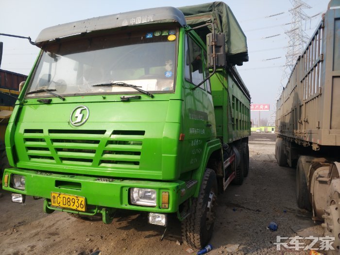 陕汽新奥龙渣土车 [复制链接] 转让2013年.陕汽新奥龙渣土车.