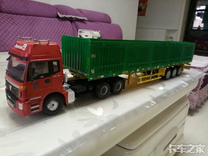 124百吨王挂车模型