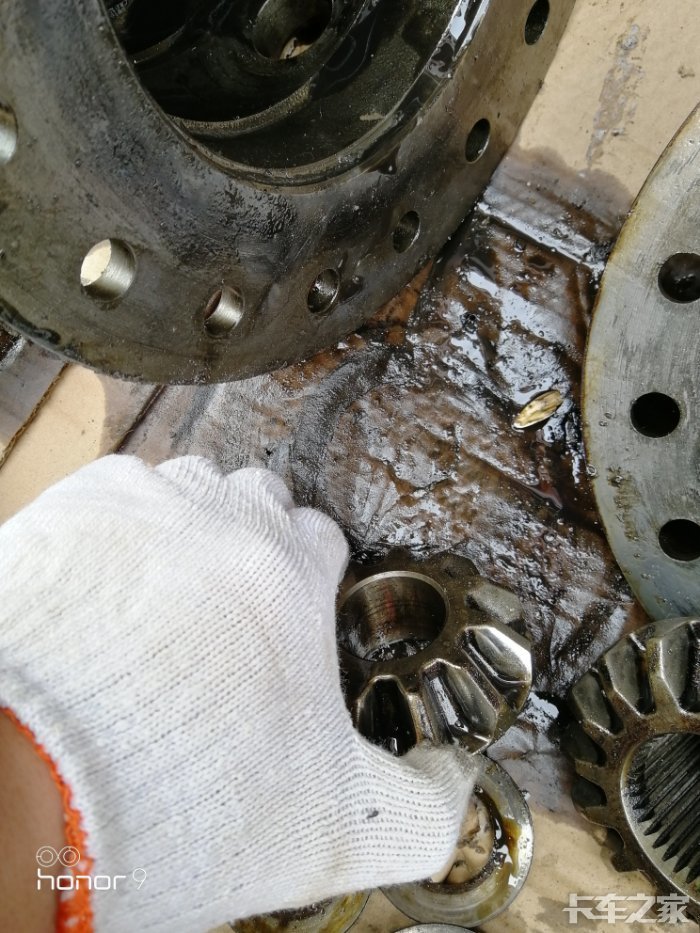 红岩杰狮c5oo保养牙包h8b桥