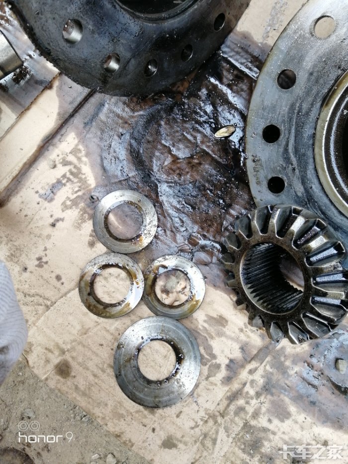 红岩杰狮c5oo保养牙包h8b桥