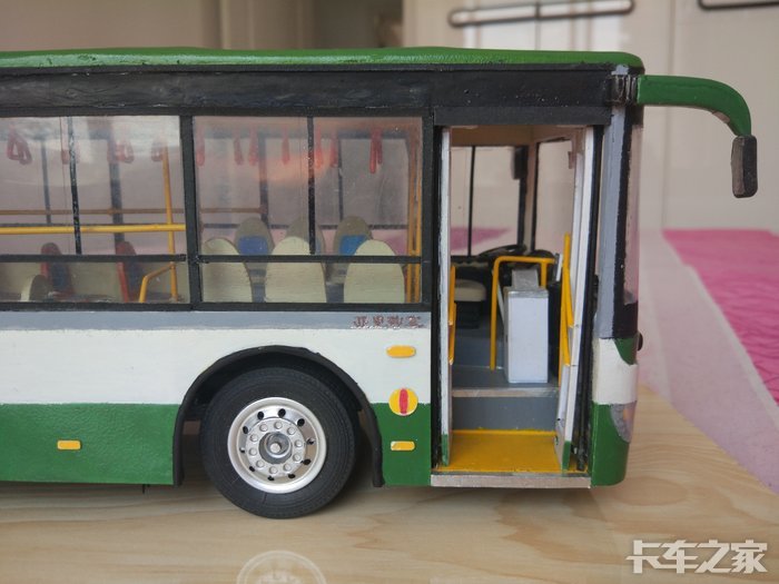 手工制作124亚星公交车模型