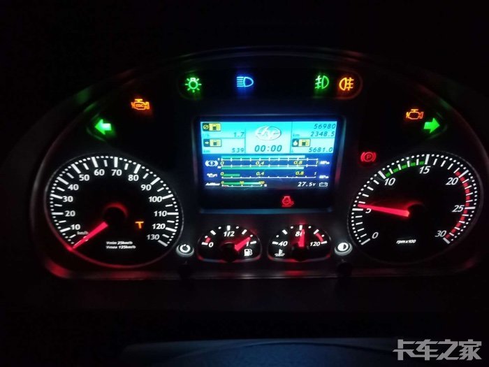 上汽红岩新杰狮c5004个故障灯是什么问题