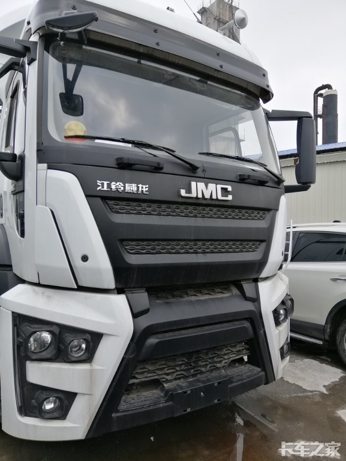 江铃威龙重卡