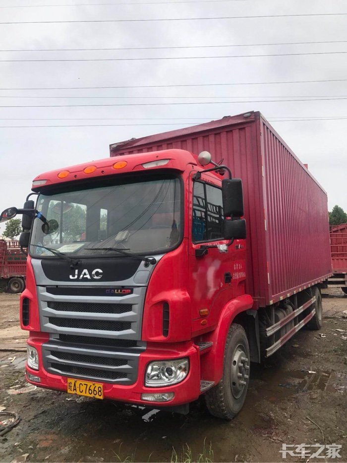 国5电动飞翼18年7.8米厢式货车转让,平时拉啤酒的车