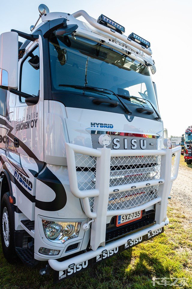 芬兰老司机绝不肯错过的动力卡车秀