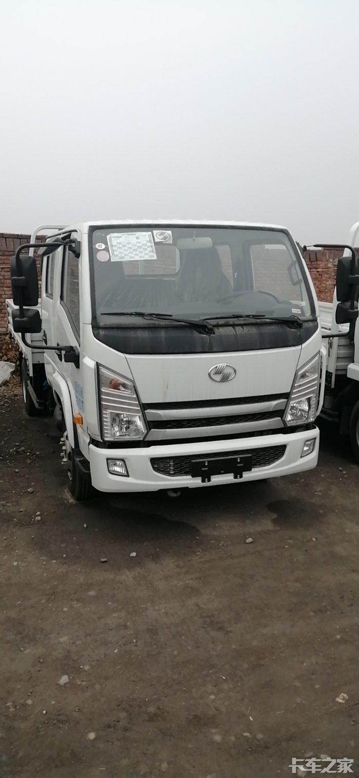 有没有人要上汽跃进x100的