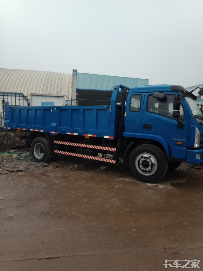 跃进52米自卸车