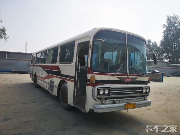 一代经典-日野客车