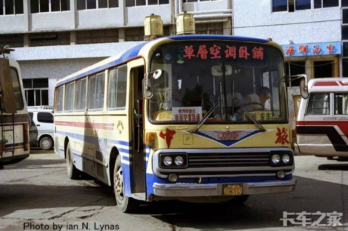 一代经典-日野客车