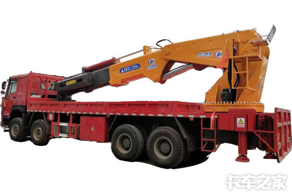 国六100吨折臂吊车汽车起重机