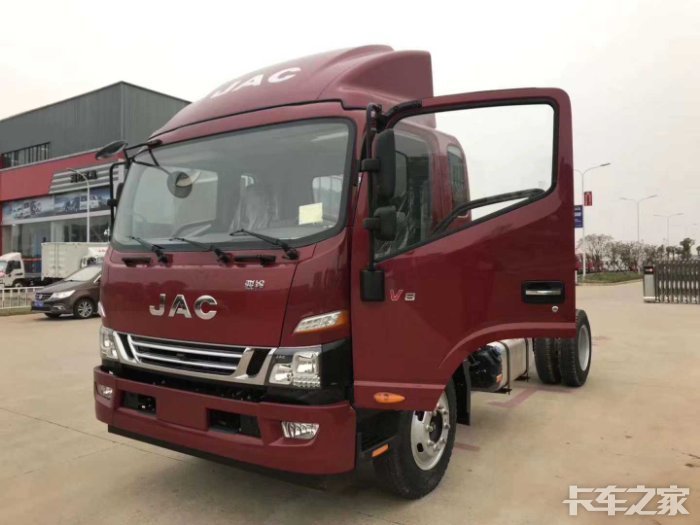 江淮骏铃v8绿通好帮手