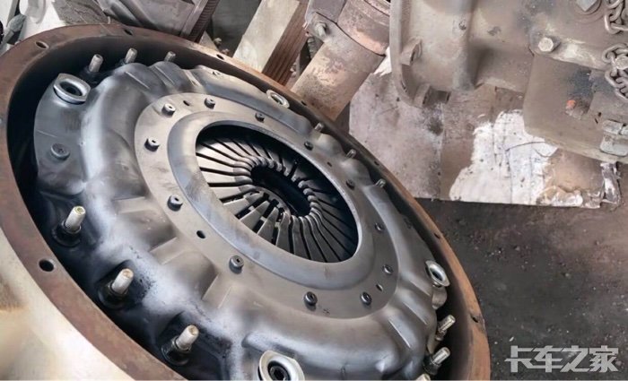 货车保养好方法:广能通教你离合器排查检修._深圳广能通供应链优惠促