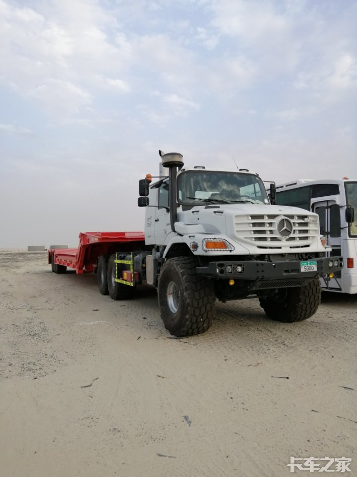 奔驰乌尼莫克zetros6乘6