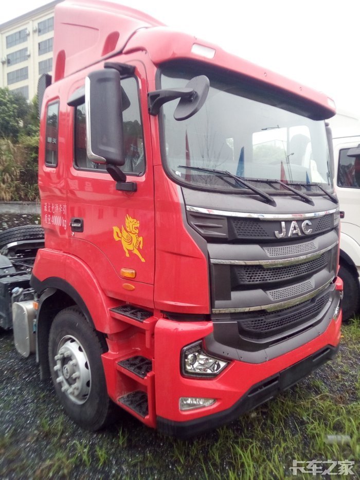 性价比超高格尔发a5w牵引车