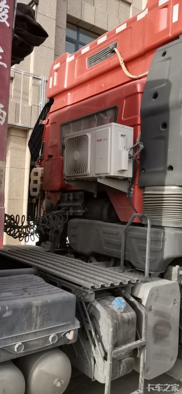 脑洞大开大货车里装空调你信吗