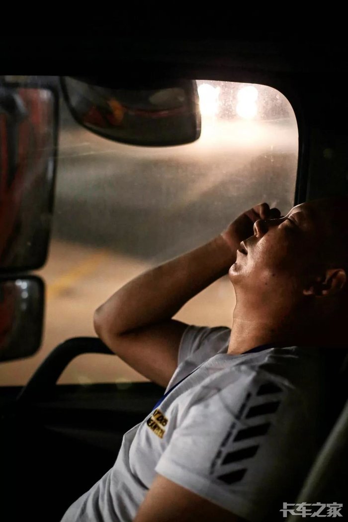 跟着卡车司机行中国