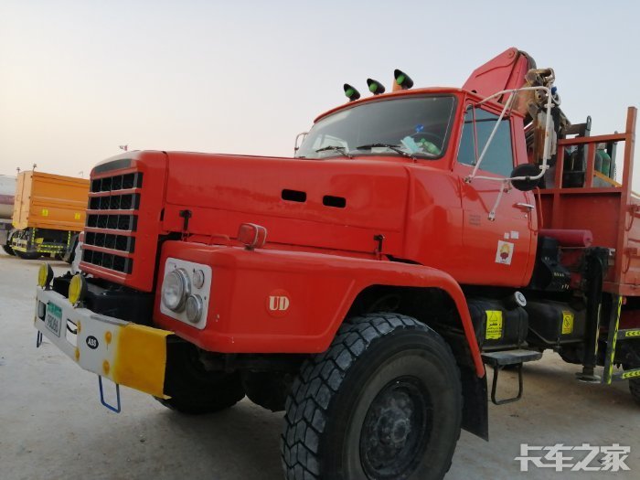 nissan经典ud卡车