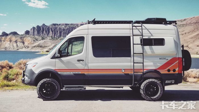 新越野奔驰van包含野兽和隐形两种外观
