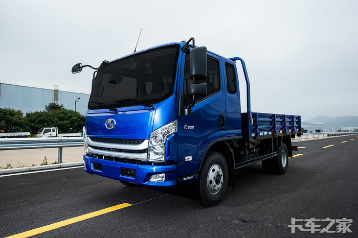 浅谈  上汽跃进c500-33