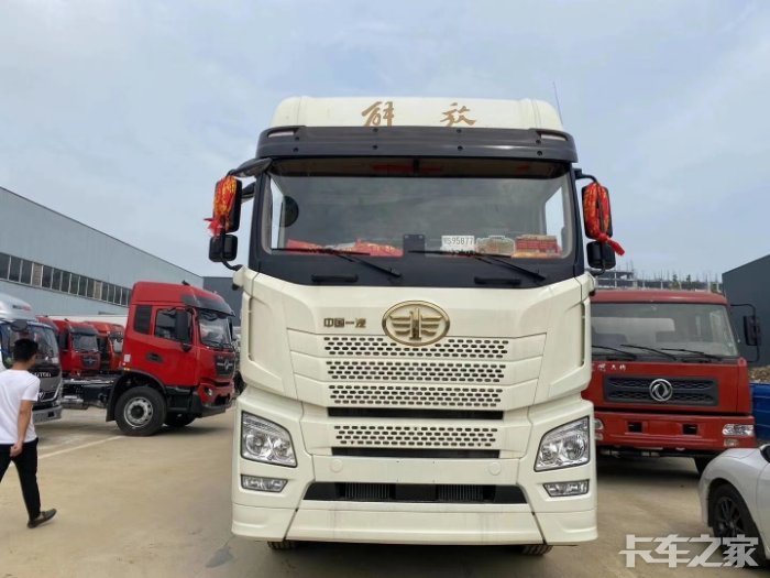 解放jh6潍柴460带液缓配开利850s独立机组