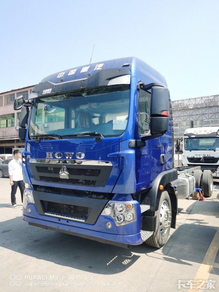 用户心声中国重汽豪沃tx5载货车就是好
