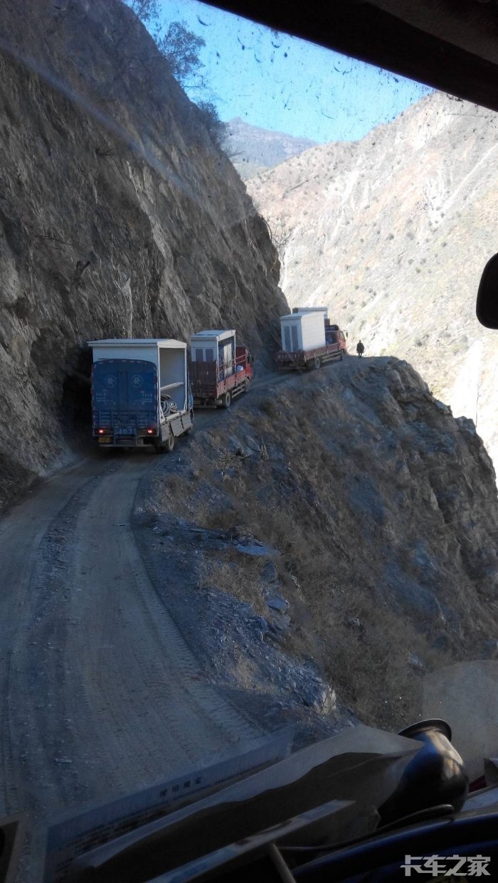 那些年走过最险的路之一老213国道