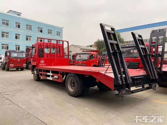 上汽红岩单桥平板运输车