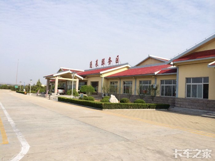 服务区的那些事儿停车休息