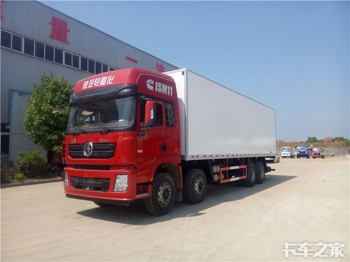 陕汽德龙前四后八96米德龙x3000冷藏车