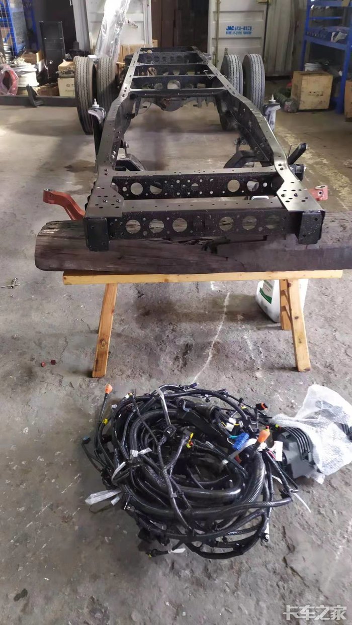 大梁坏了是修还是换看完就懂