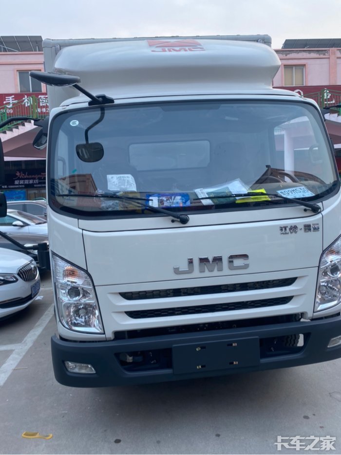 昨天上的牌江铃凯运蓝鲸箱货这车拉几吨合适