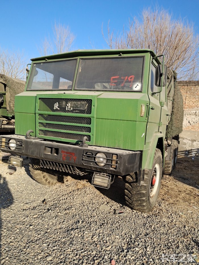 陕汽2150六驱越野卡车