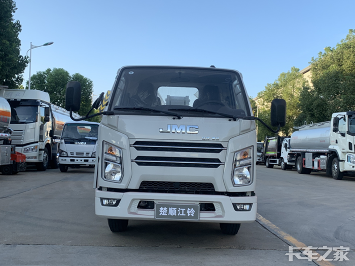 江铃顺达国六全落地清障车