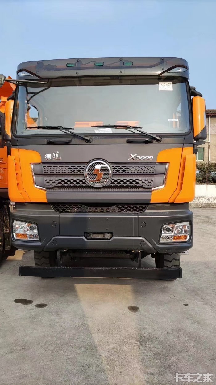 德龙x30006米矿用版移山填海