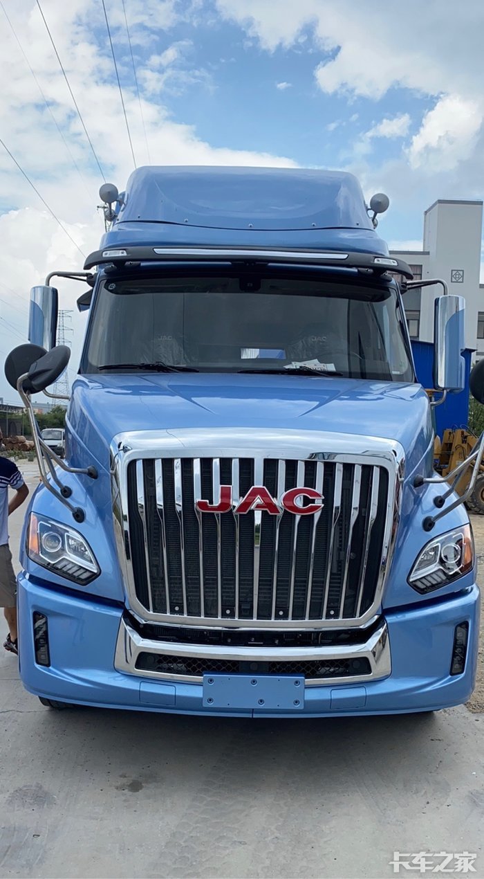 江淮长头车接受预定!配置