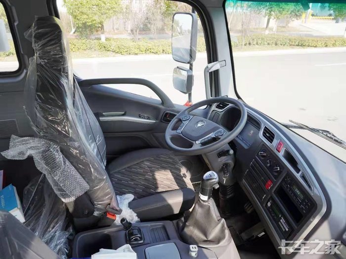 福田奥铃大黄蜂高顶双卧