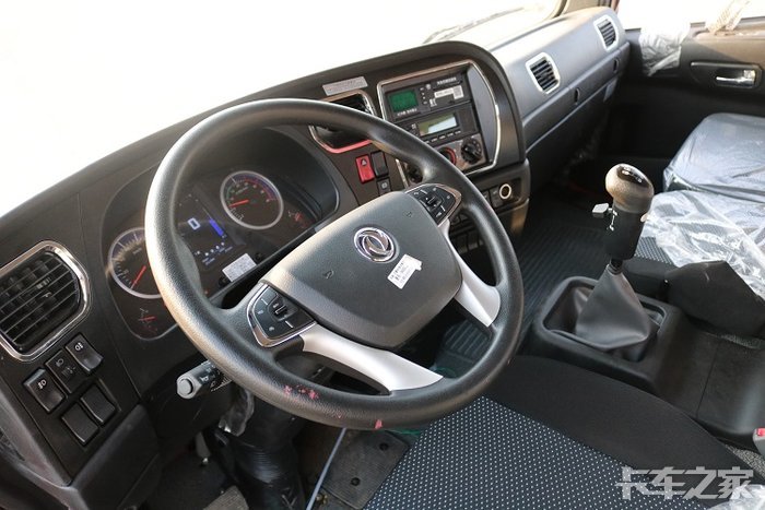 东风华神f5后八轮三一12吨随车吊