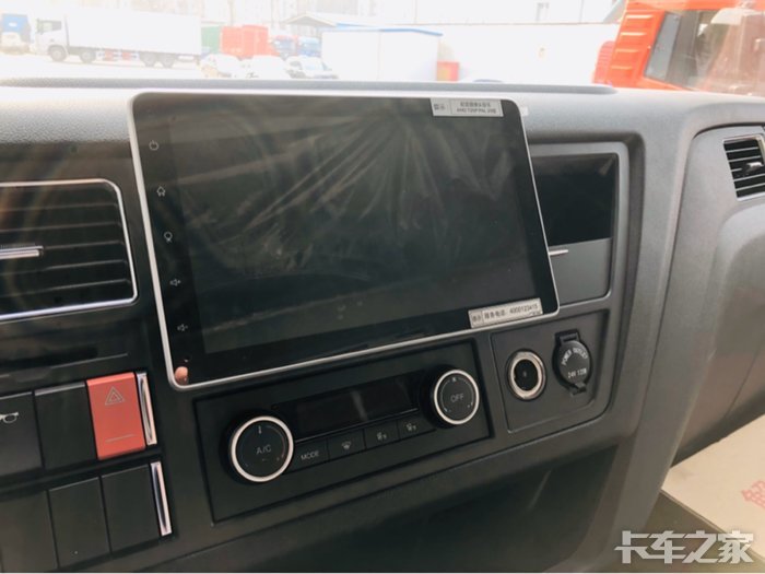 鸟枪换炮卡友喜提解放j6l精英版