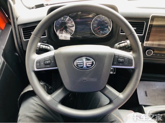 鸟枪换炮卡友喜提解放j6l精英版