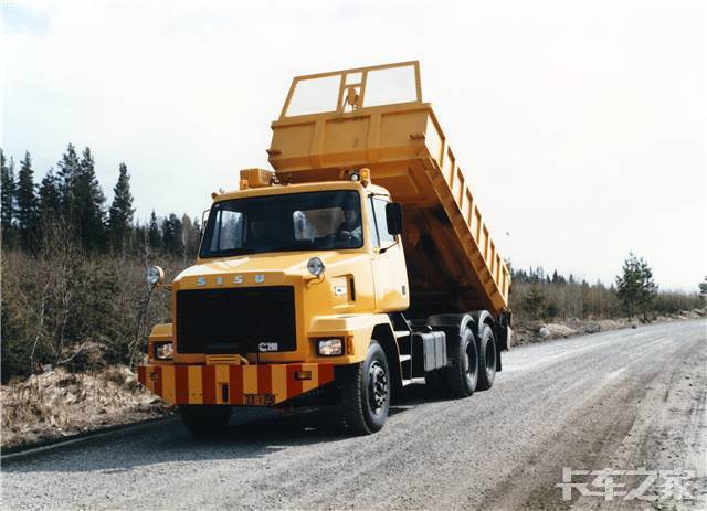 西苏sisu的长头平头卡车