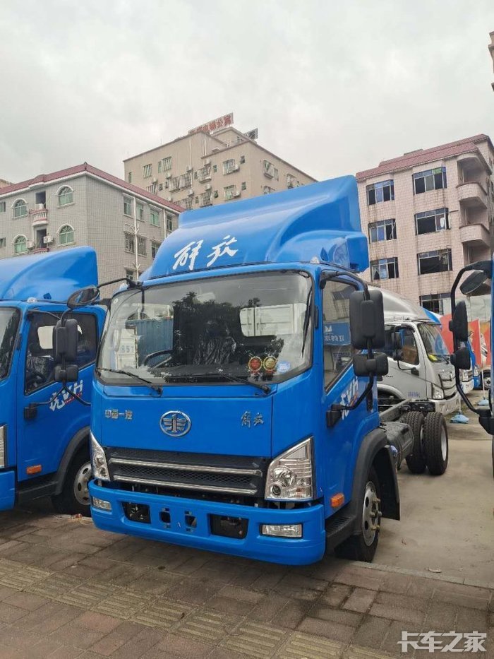 卖车的说云内德威150我在网上看根本