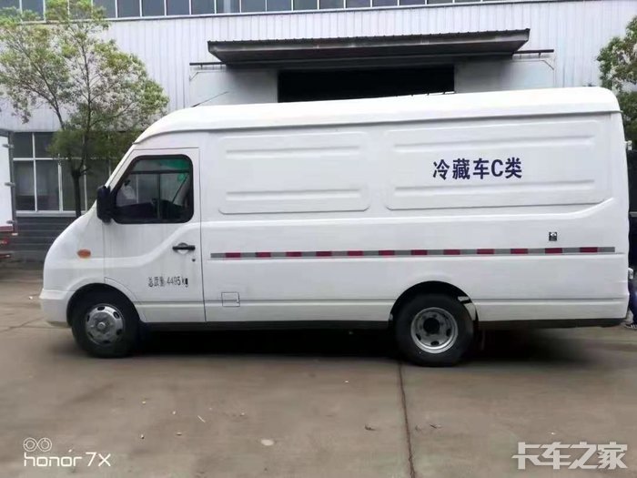 五菱柴油大面包