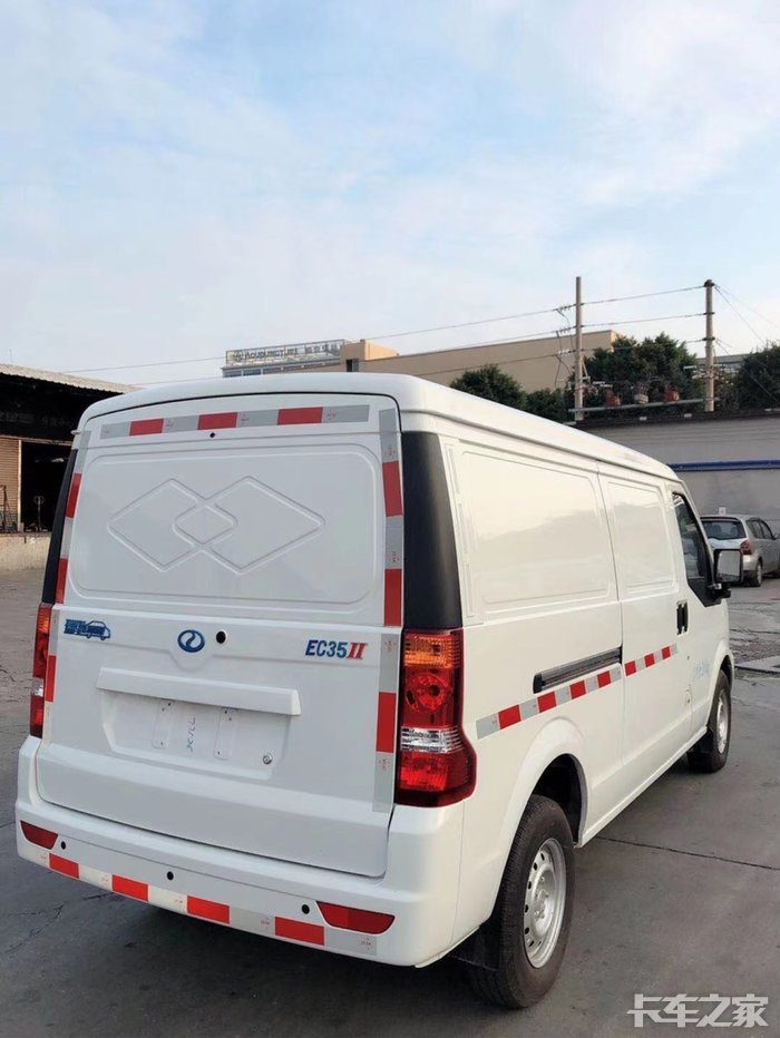瑞驰ec35电动中面包货拉拉老司机首选