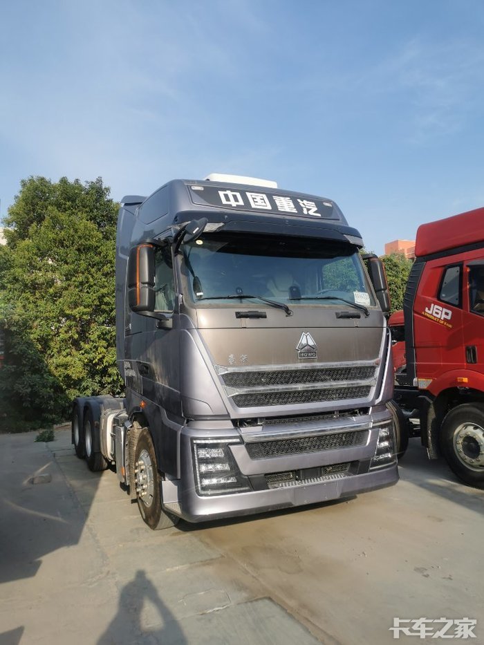 豪沃th7国5最高配540马力自动挡.为