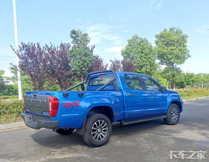 福田皮卡2020款20t驭途9柴油四驱乐享版标轴