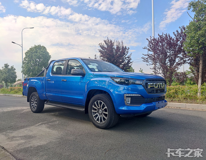 福田皮卡2020款20t驭途9柴油四驱乐享版标轴