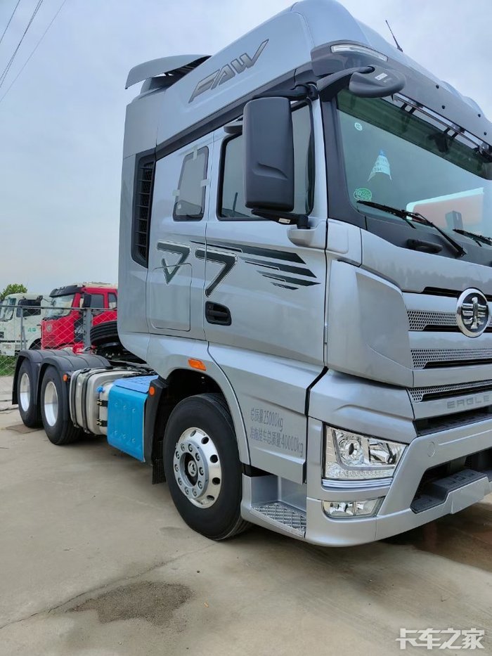 国六来袭解放j7最高配 560马力, _ 卡车之家论坛