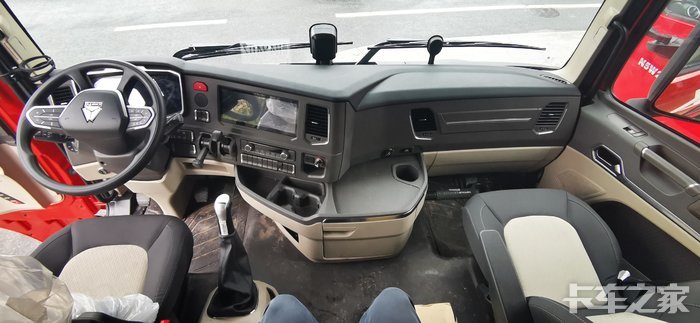 豪沃max新车上市了准备买车的朋友一定去看看这车再下手